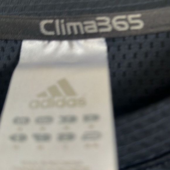Adidas Clima 365 men’s size medium navy yellow athletic shirt. - Picture 5 of 10
